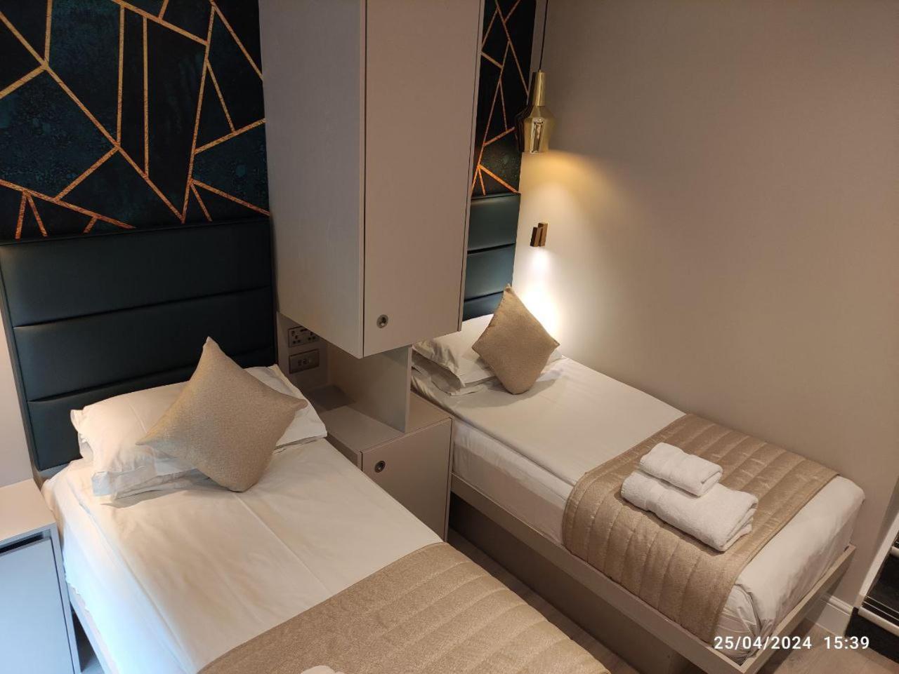 Nox Kensington Aparthotel Londra Exterior foto