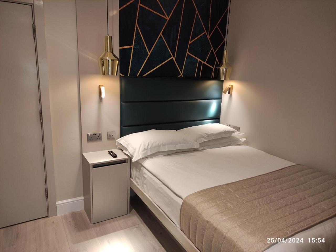 Nox Kensington Aparthotel Londra Exterior foto